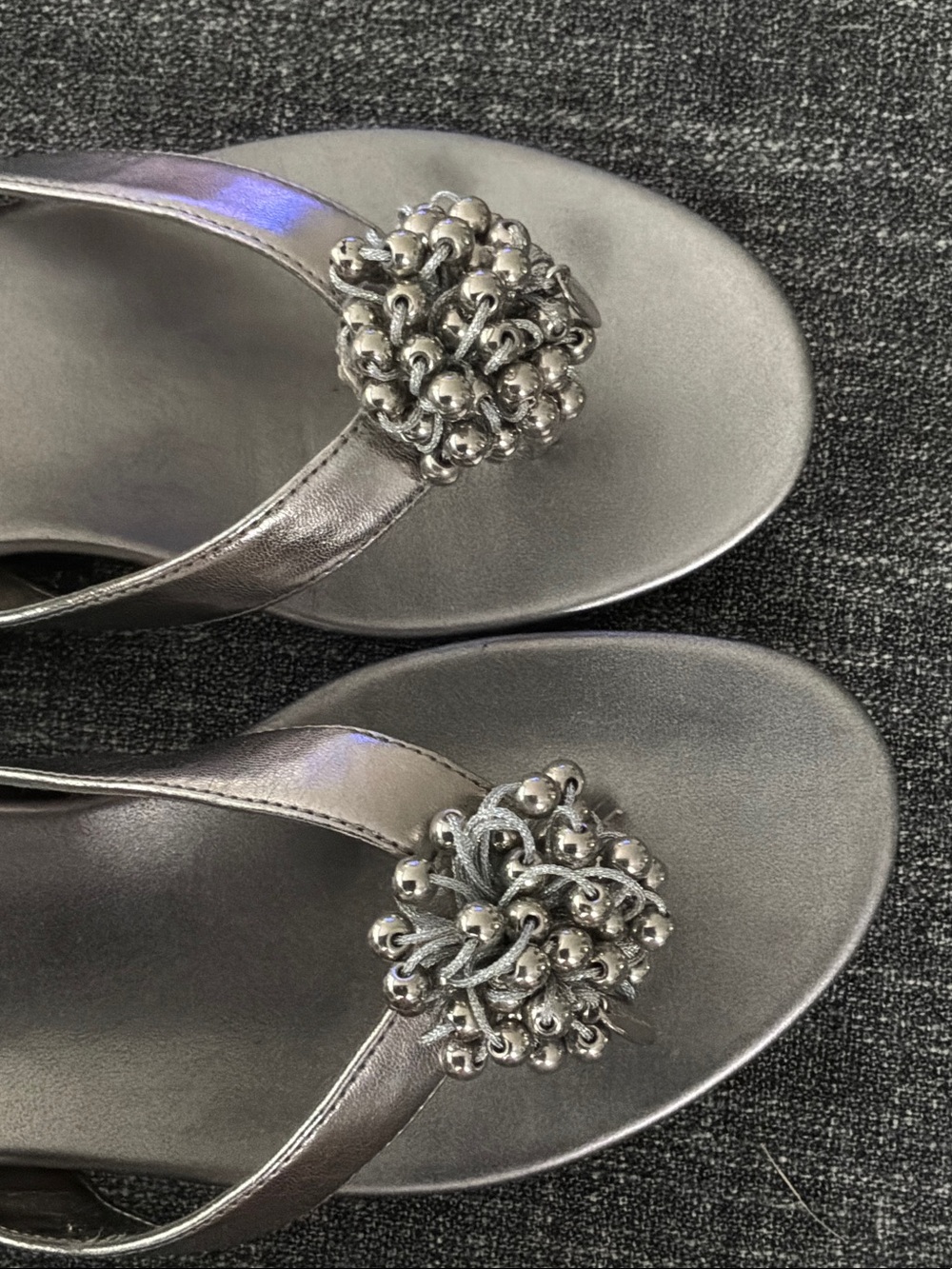 Calvin Klein Silver Metallic Beaded Toe-Post Sandals - Picture 4 of 5